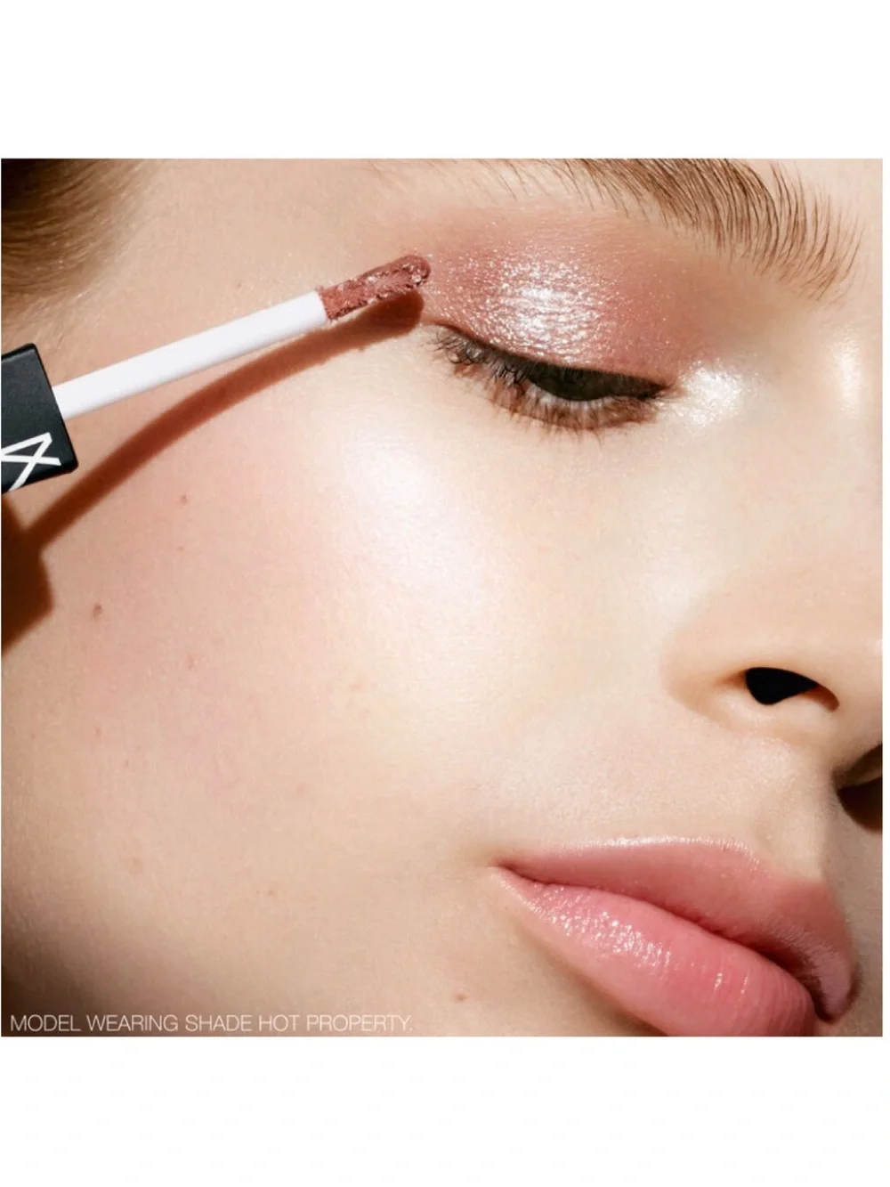 NEW✅NARS Hot Property